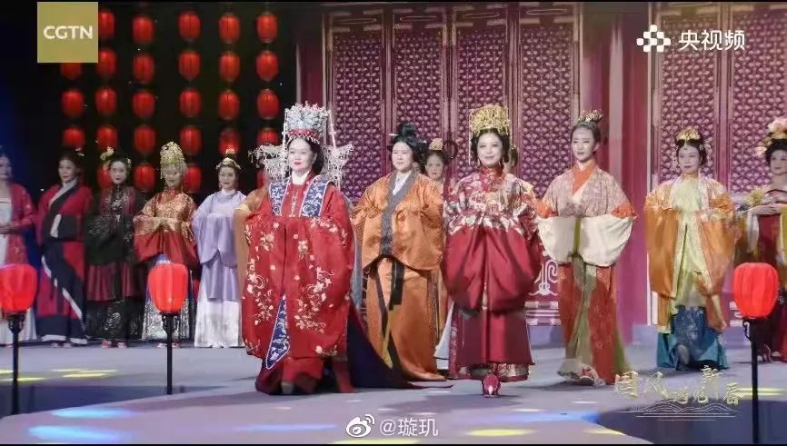 璇玑说:关于《国风遇见新春》以及汉服的一些感慨(内含阿罗口罩链接) 璇玑说:关于《国风遇见新春》以及汉服的一些感慨(内含阿罗口罩链接)