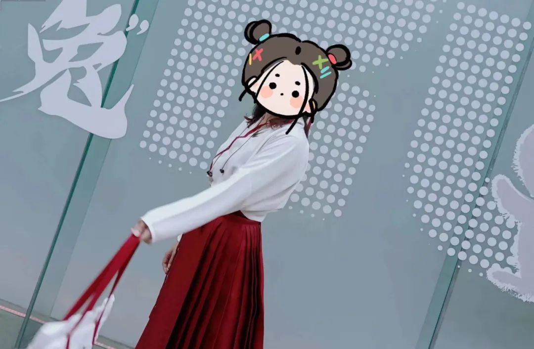 在学校拍汉服!我是校园里最靓的崽~ 在学校拍汉服!我是校园里最靓的崽~