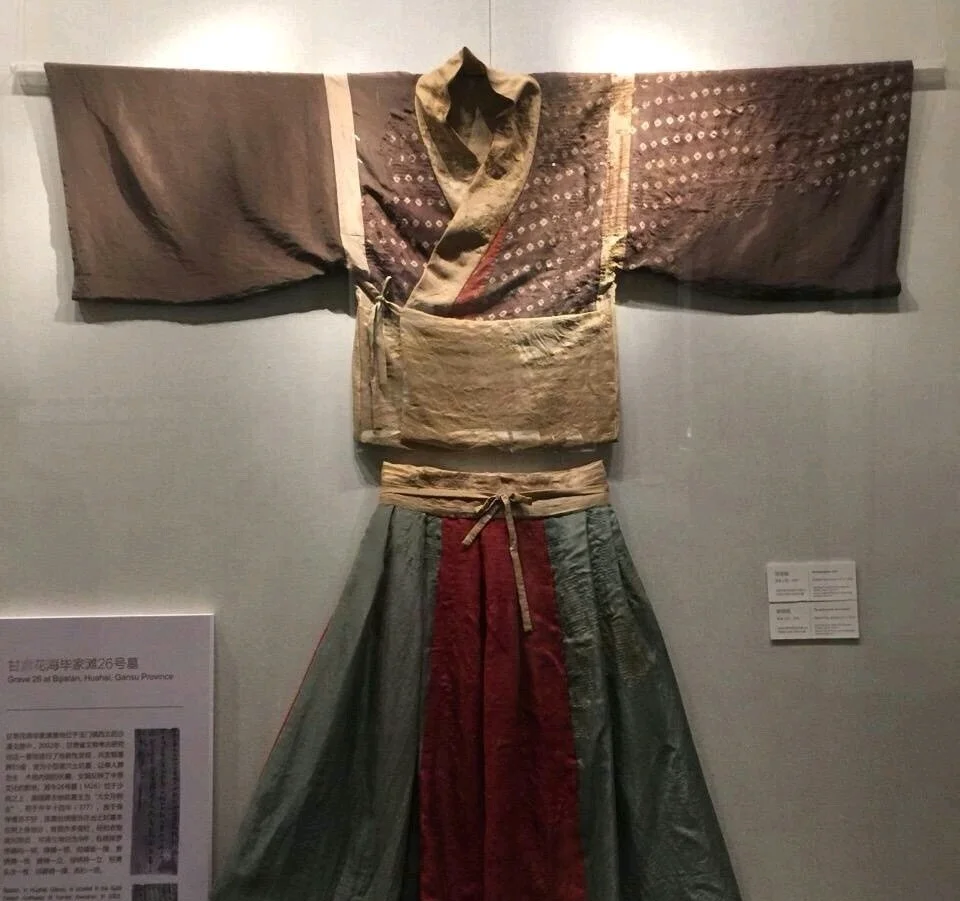 宽袍大袖才叫汉服?你需要补补知识啦~ 宽袍大袖才叫汉服?你需要补补知识啦~