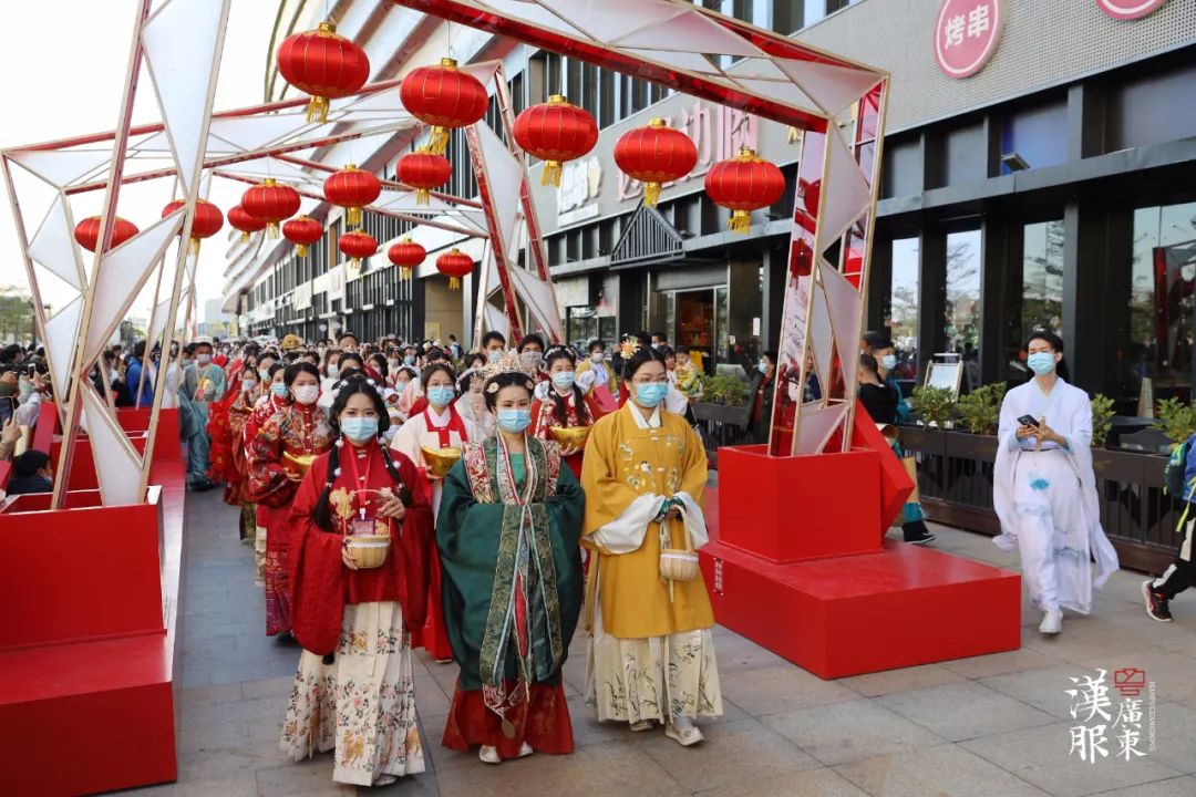 汉粤年会 | 千人同赴庚子年会，属于袍子们的汉服晚会！