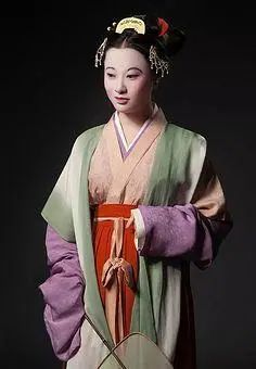 汉服腰带还能这么编，比简单的打结好看一百倍！