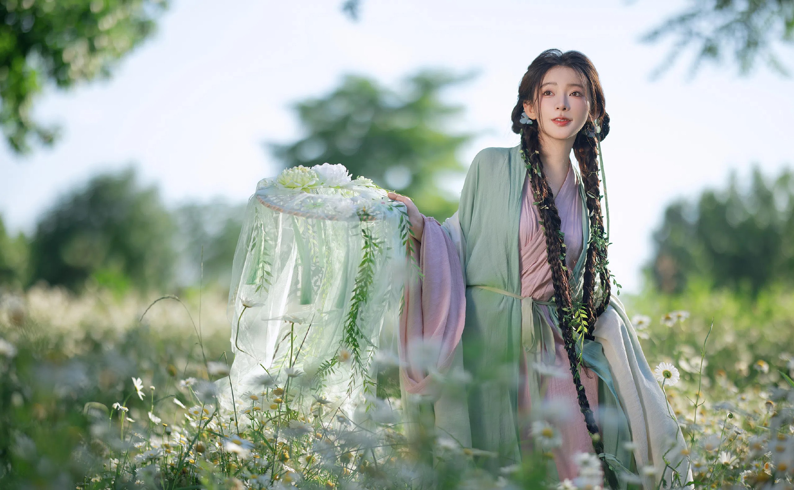 《花间霓裳赋:汉服丽人行》 - 第6张 - 汉服颂 《花间霓裳赋:汉服丽人行》 - 第6张