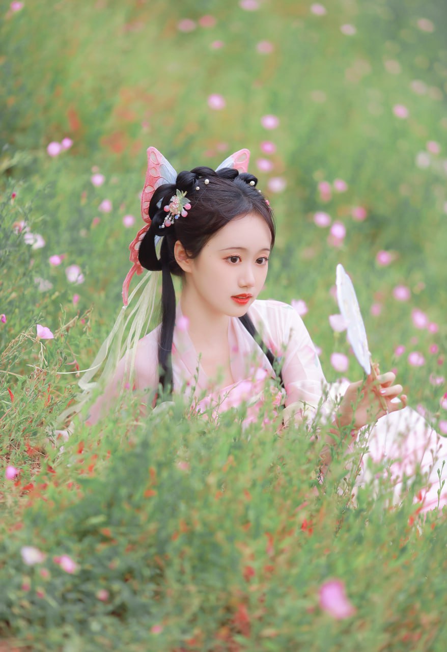 「罗衣舞春风:汉服十二时辰·花间霓裳录」 - 第1张 - 汉服颂 「罗衣舞春风:汉服十二时辰·花间霓裳录」 - 第1张