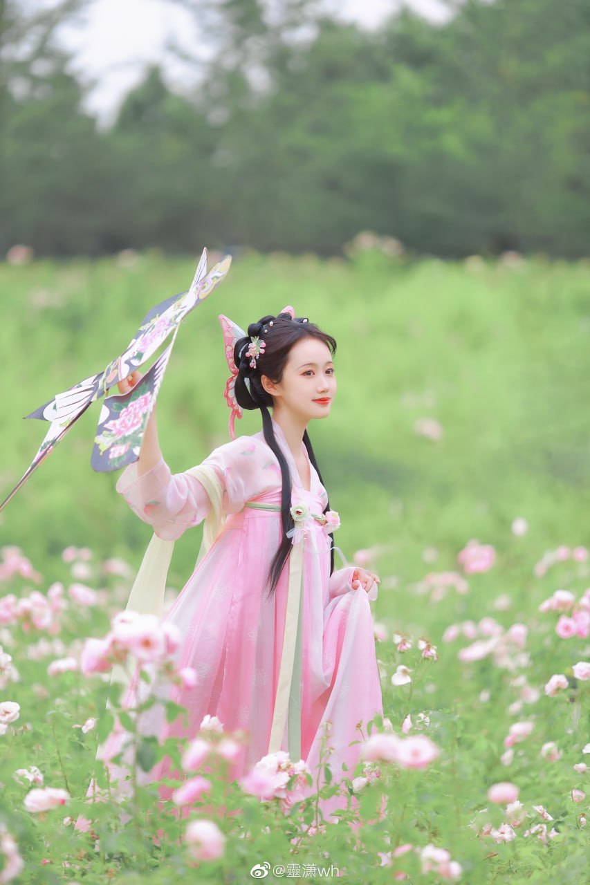 「罗衣舞春风:汉服十二时辰·花间霓裳录」 - 第3张 - 汉服颂 「罗衣舞春风:汉服十二时辰·花间霓裳录」 - 第3张