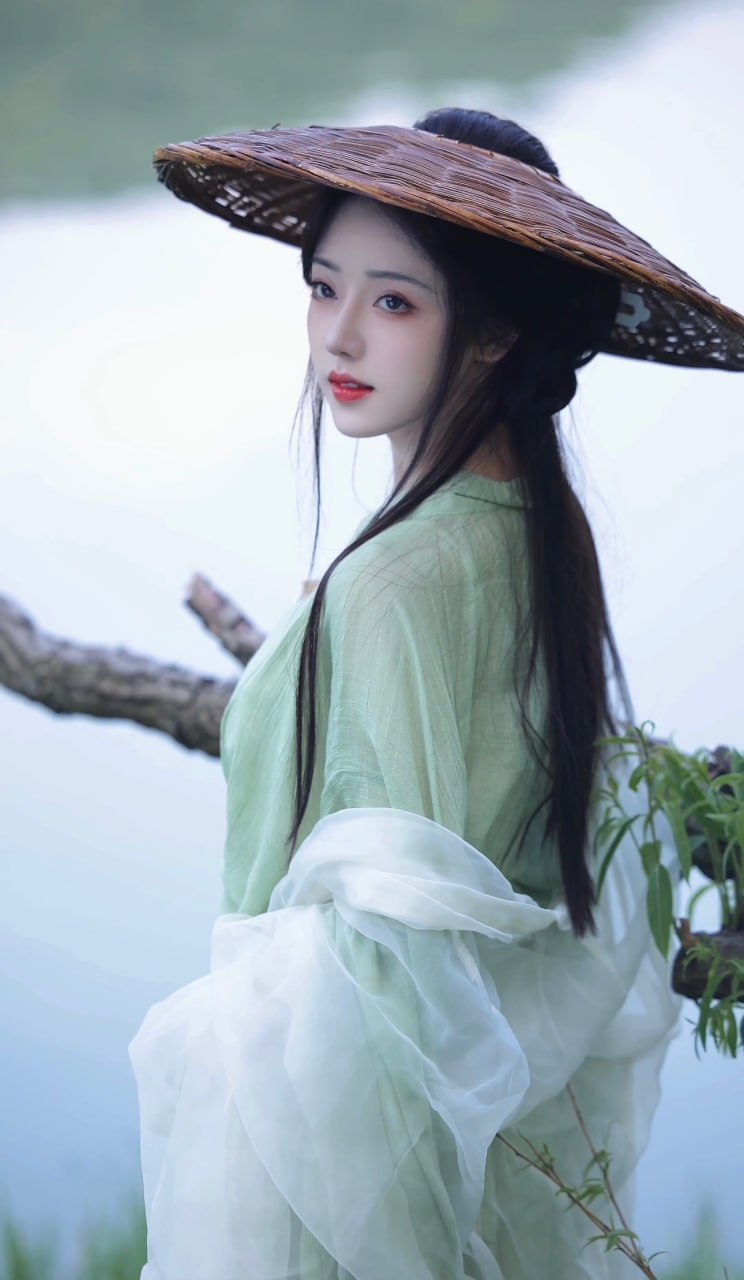 一川青绿一川风,裁云作衣入画中 - 第6张 - 汉服颂 一川青绿一川风,裁云作衣入画中 - 第6张