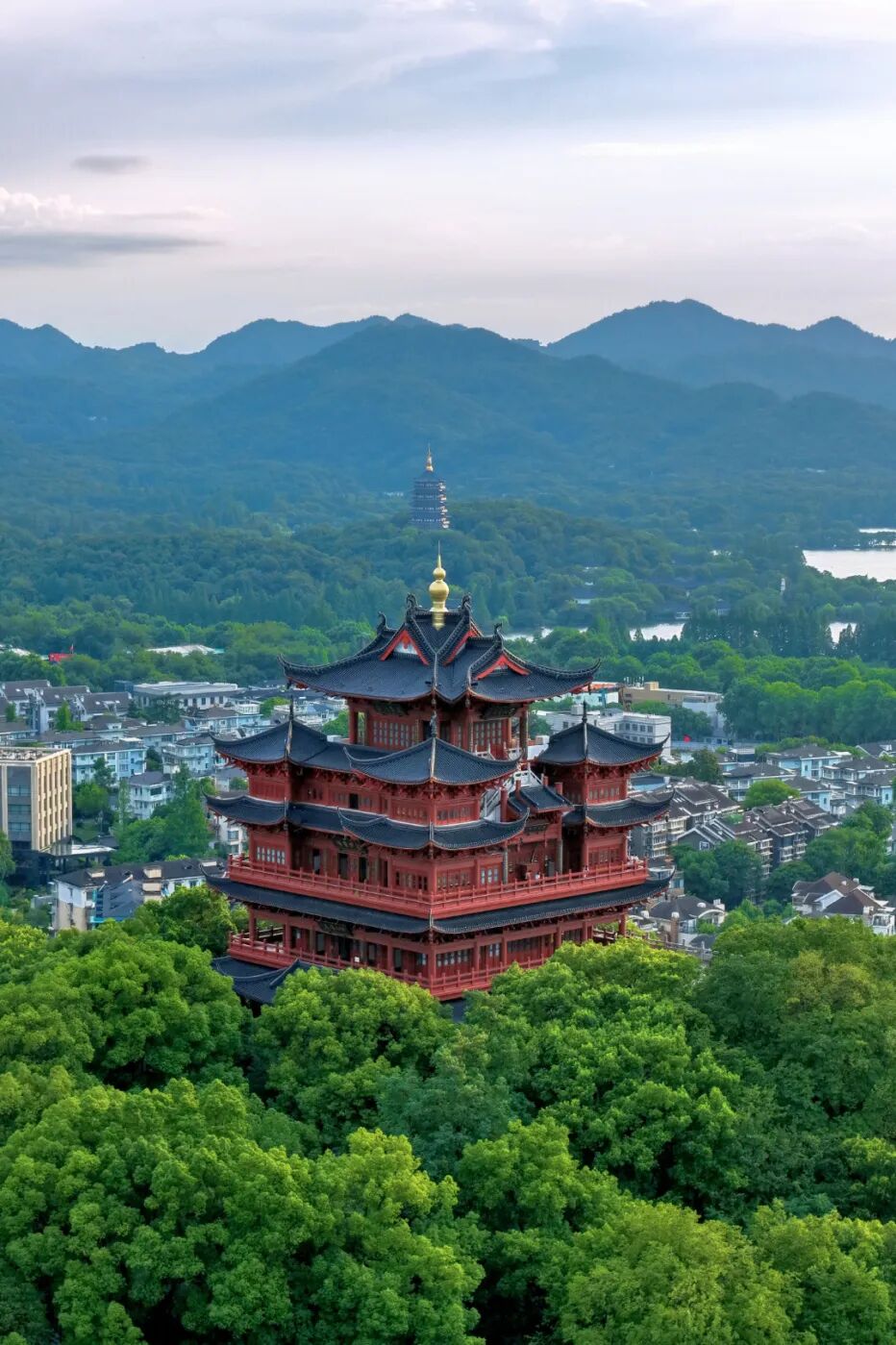 【城隍阁汉服月 | 活动预告】春日上吴山,穿汉服免费!学朝代衣冠,赴山花烂漫的踏青之约 - 第3张 - 汉服颂 【城隍阁汉服月 | 活动预告】春日上吴山,穿汉服免费!学朝代衣冠,赴山花烂漫的踏青之约 - 第3张