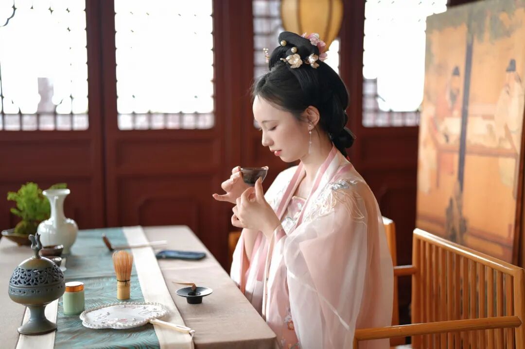 【城隍阁汉服月 | 活动预告】春日上吴山,穿汉服免费!学朝代衣冠,赴山花烂漫的踏青之约 - 第10张 - 汉服颂 【城隍阁汉服月 | 活动预告】春日上吴山,穿汉服免费!学朝代衣冠,赴山花烂漫的踏青之约 - 第10张