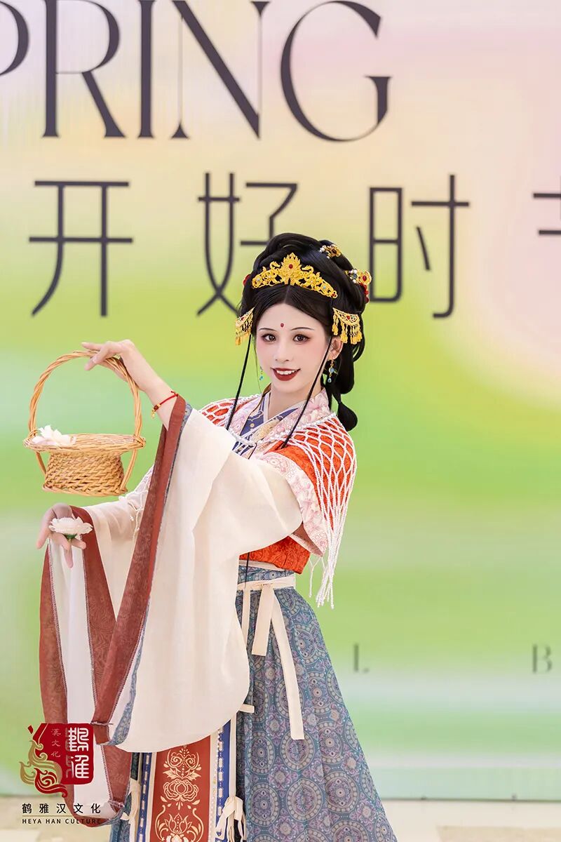 花朝赴约,汉服寻春|这场国风盛宴,定格春日最美风雅 - 第12张 - 汉服颂 花朝赴约,汉服寻春|这场国风盛宴,定格春日最美风雅 - 第12张