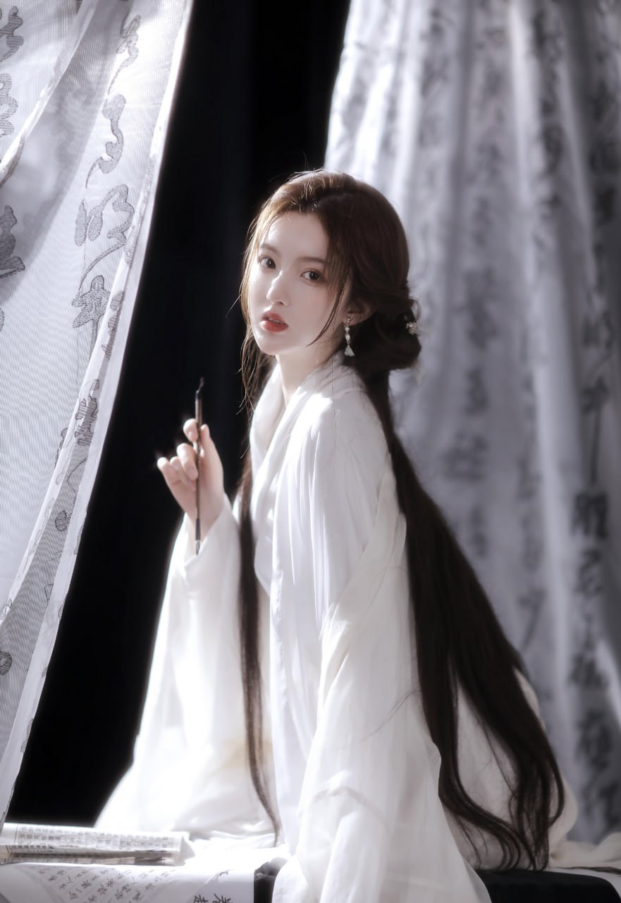 素衣染墨|原来东方的温柔,都藏在这些瞬间里 - 第3张 - 汉服颂 素衣染墨|原来东方的温柔,都藏在这些瞬间里 - 第3张