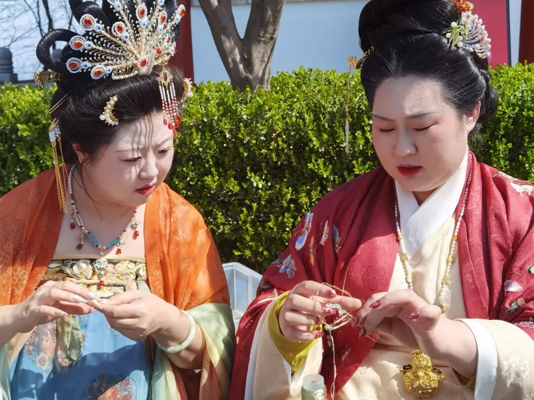 山海之间,凤凰山上一场汉服翩跹的千年之约 - 第8张 - 汉服颂 山海之间,凤凰山上一场汉服翩跹的千年之约 - 第8张