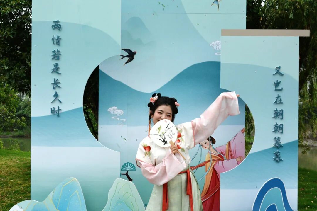 函谷关景区：@全国游客 免费穿汉服，来一组“穿越”大片~ - 第2张