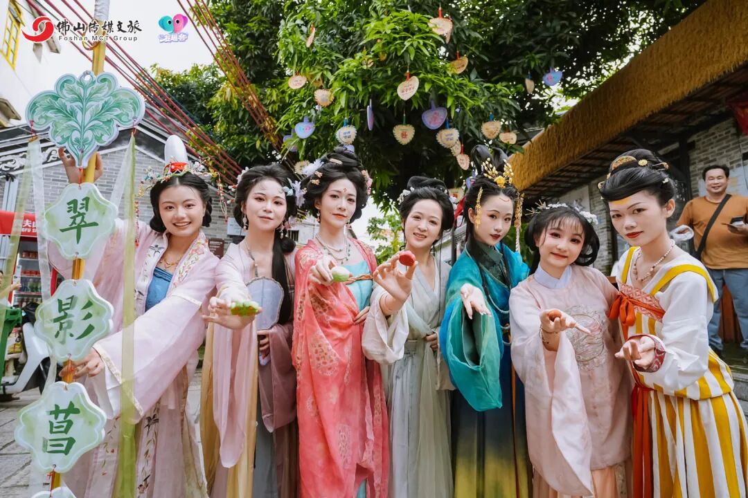 华裳赴端阳，水乡遇雅集：叠滘圩端午汉服活动沉浸式演绎岭南古韵 - 第13张