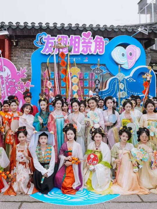 华裳赴端阳，水乡遇雅集：叠滘圩端午汉服活动沉浸式演绎岭南古韵 - 第7张