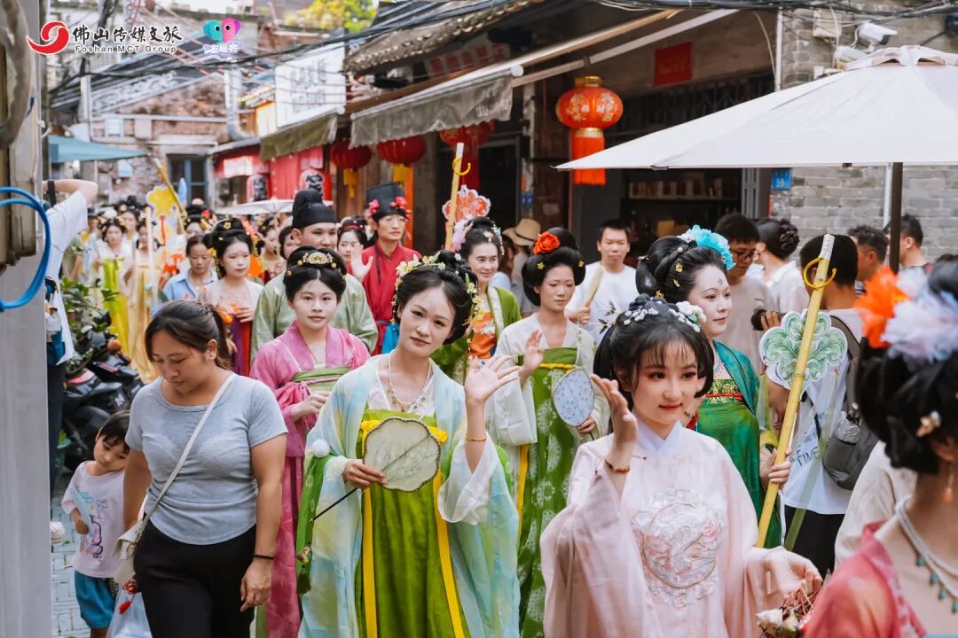 华裳赴端阳，水乡遇雅集：叠滘圩端午汉服活动沉浸式演绎岭南古韵 - 第4张