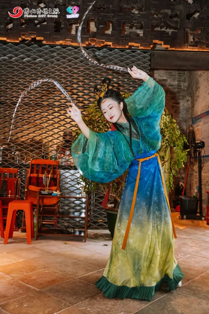 华裳赴端阳，水乡遇雅集：叠滘圩端午汉服活动沉浸式演绎岭南古韵 - 第11张