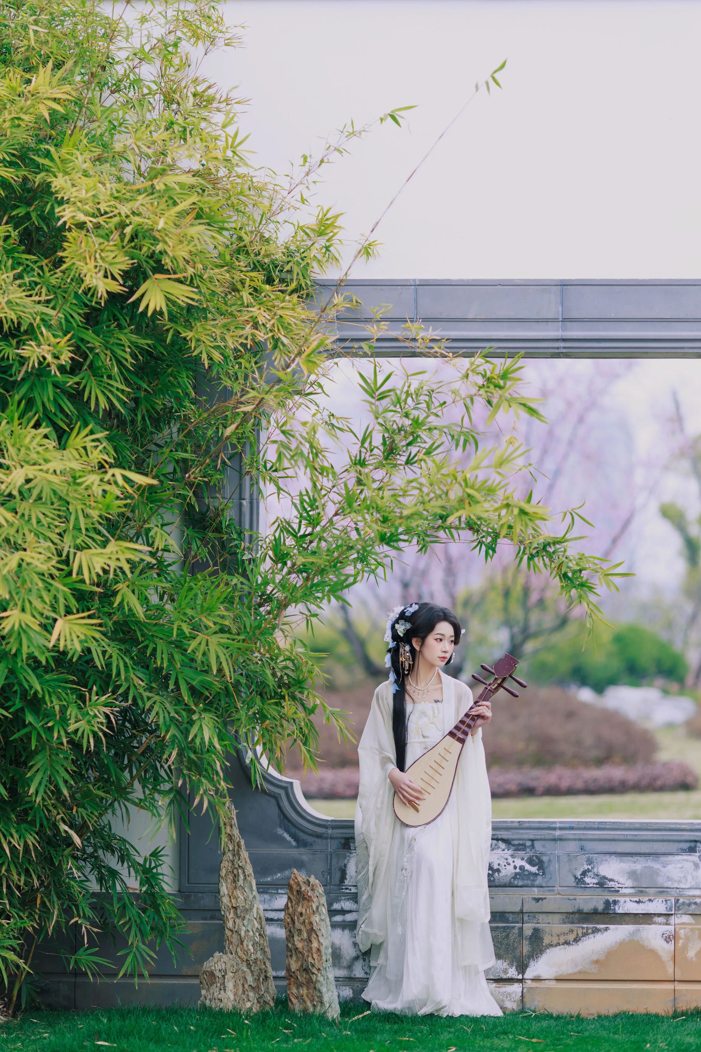 古建庭院｜白色汉服油纸伞拍出清冷温婉国风 - 第5张
