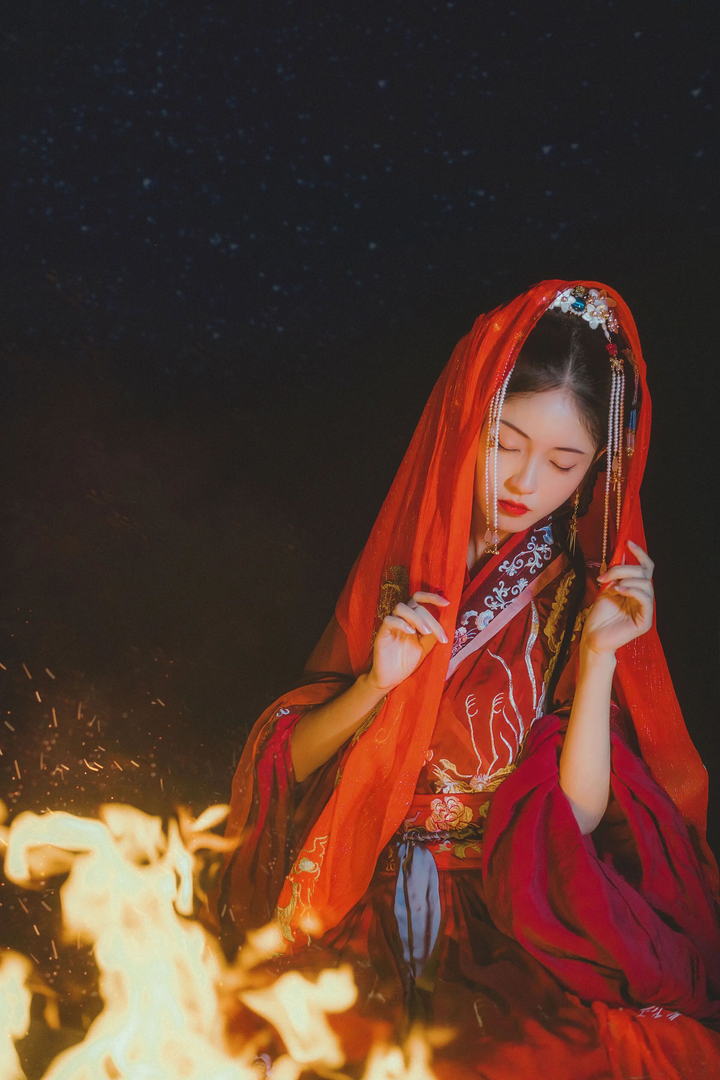 篝火汉服氛围感,火光放左侧就够了 - 第4张 - 汉服颂 篝火汉服氛围感,火光放左侧就够了 - 第4张