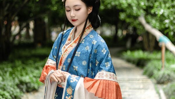 轻妆南北朝