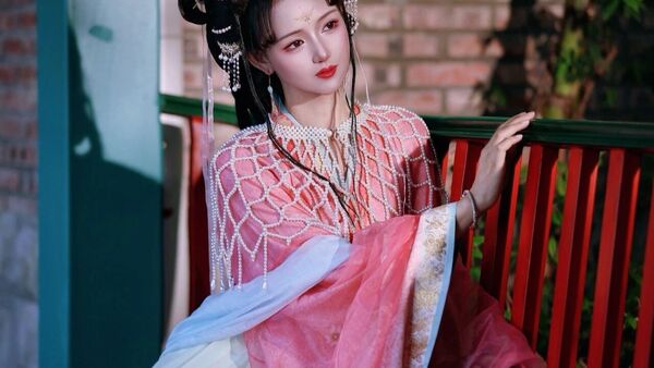 岁月之美｜汉服写真定格高贵气韵