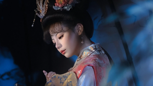 【非遗汉服】绢人仿妆写真：不借红楼西游名，独留一缕古韵