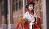 古寺回廊｜红白刺绣汉服果枝拍出灵动国风
