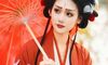 银杏林下｜红色羽衣汉服油纸伞拍出秋日仙气
