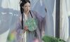 【汉服写真】淡紫汉服配荷塘纱幔，执扇泛舟拍出温婉江南